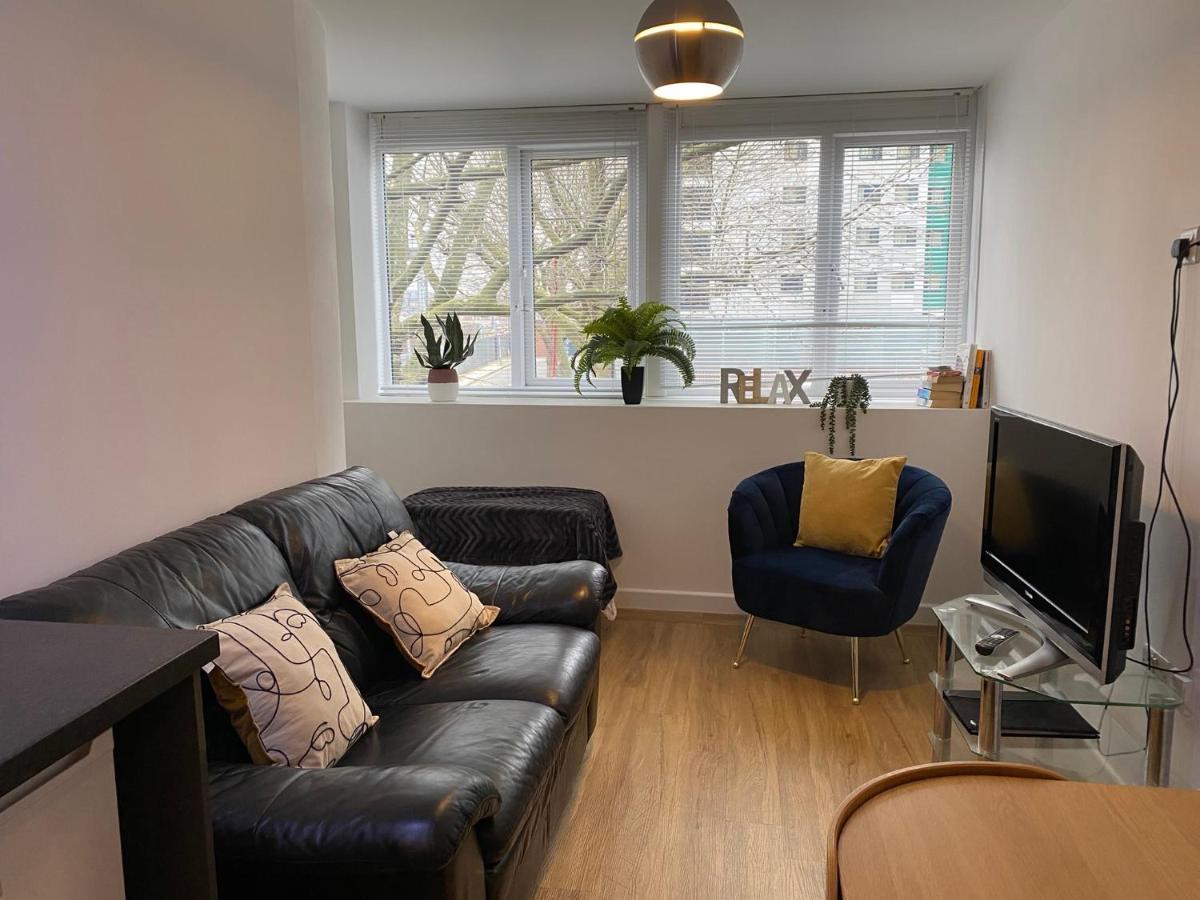 Modern City Centre Apartment Портцмаус Экстерьер фото